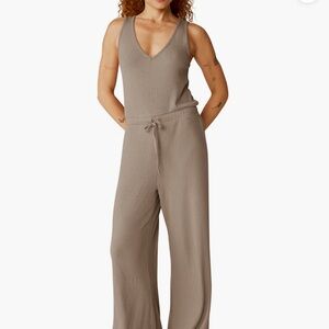 NWT Beyond Yoga Jetsetter Jumpsuit